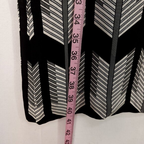 Tory Burch 100% Silk Dress Sleeveless A-Line Ruffle Top Size 2 Chevron Gray - Picture 10 of 13